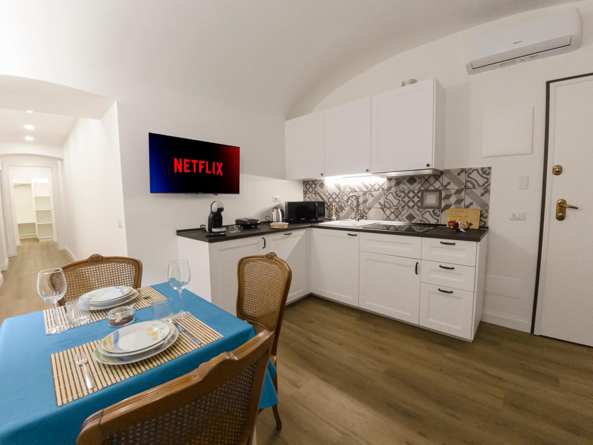 Apartamento Centro-5Stelle 10 Minuti Dal Mare A Piedi Savona Exterior foto